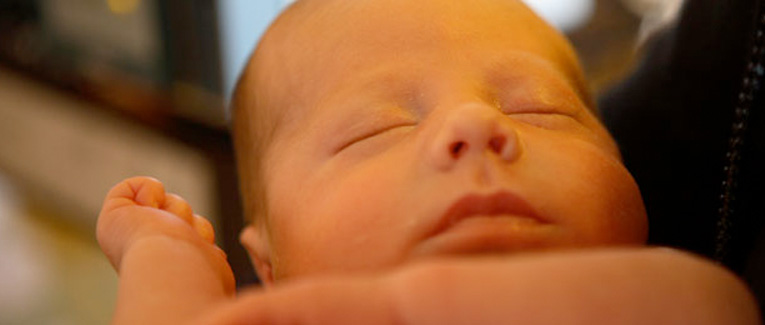 One_Born_Every_Minute_Large_Image3_UK